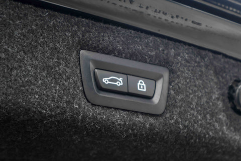 BMW 5 Series 520i