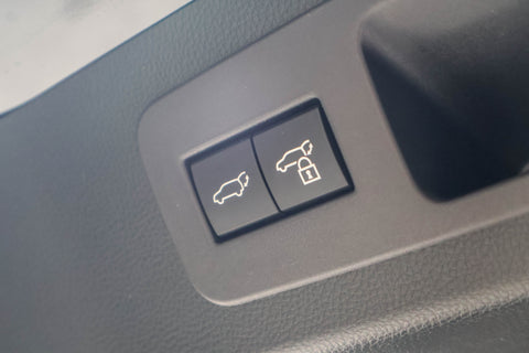 Toyota Land Cruiser 3.5A 300 ZX 7-Seater