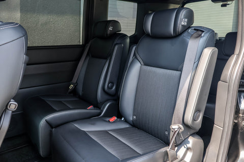 Honda Stepwagon Hybrid Spada 2.0A e-HEV