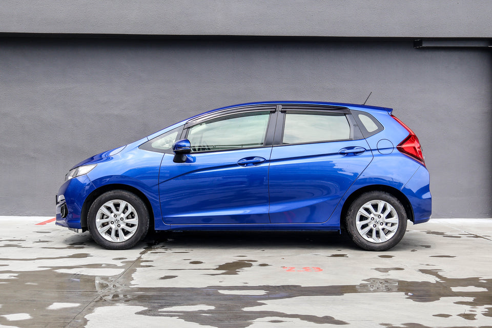 Honda Jazz 1.3A - CarZ World | New & Used Cars, Rental & Export