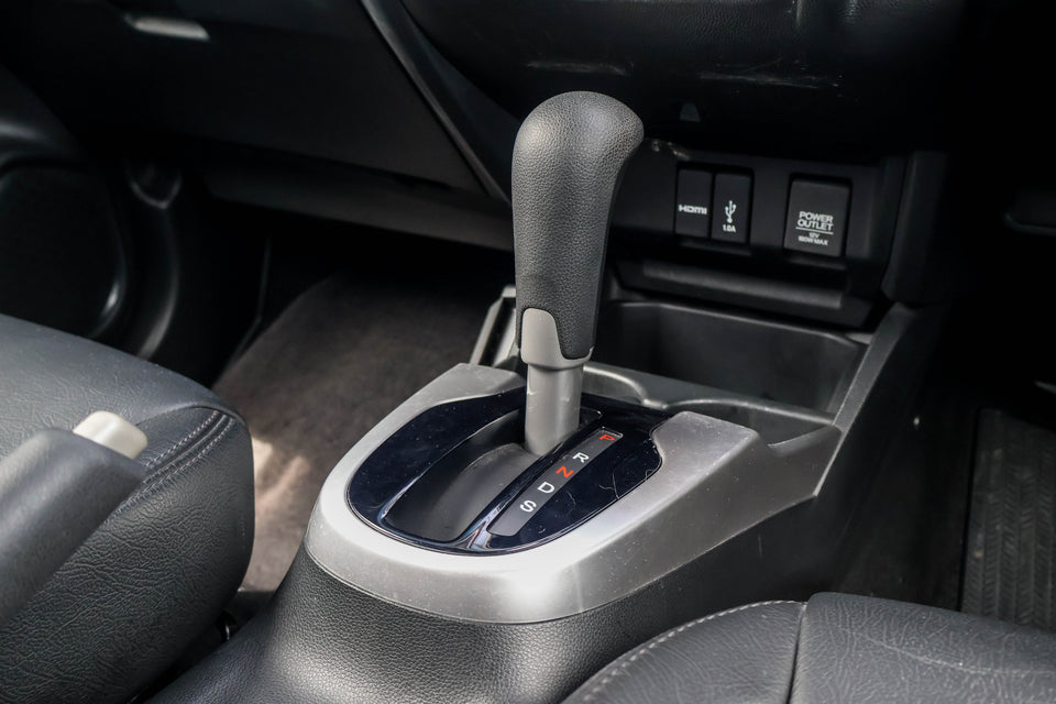 Honda Jazz 1.3A - CarZ World | New & Used Cars, Rental & Export