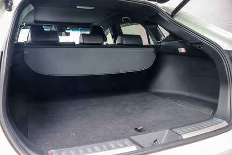 Toyota Harrier Hybrid 2.5A Luxury Sunroof