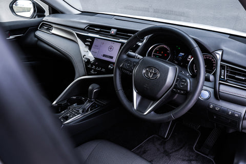 (RENT) Toyota Camry Hybrid Ascent Sport