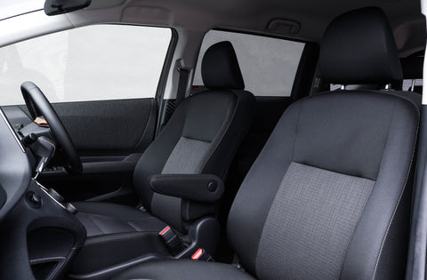 (RENT) Toyota Sienta 1.5G LED