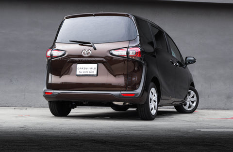 (RENT) Toyota Sienta 1.5G LED