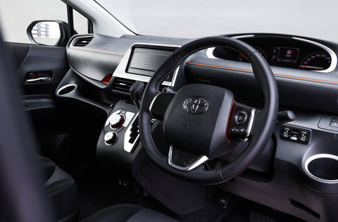 (RENT) Toyota Sienta 1.5G LED