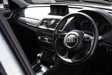 (RENT) Audi Q3 1.4 TFSI