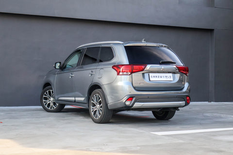 sell used mitsubishi outlander 2015 facelift singapore SUV