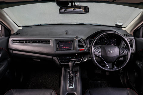car interior - for sale pre-owned honda vezel 1.5X A 2016 singapore 