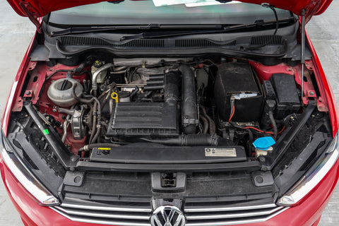 2015 USED VOLKSWAGEN	SPORTSVAN 1.4 AT AM13HZ CL WVWZZZAUZGW509850 SLC9466Y