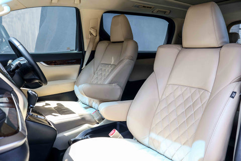 (LEASE) Toyota Alphard 2.5X 8-Seater CVT
