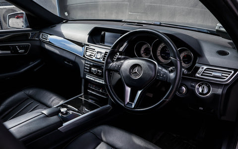 (RENT) Mercedes-Benz E Class E200