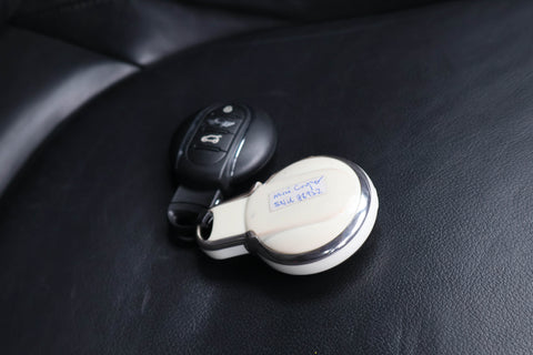 2015 USED MINI COOPER S 5DR FWD LED ABS NAV WMWXS720002C50504 SNU8692Z