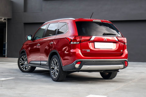 2015 USED MITSUBISHI OUTLANDER 2.4 CVT AWD S/R FACELIFT JMYXTGF3WGZ002154 SNV4687K/SKZ148R