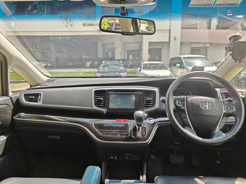 Honda Odyssey 2.4A EXV-S Sunroof
