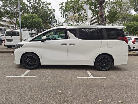Toyota Alphard 2.5A X 8-Seater