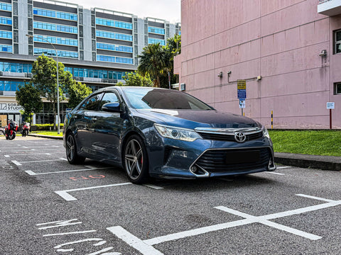 (RENT) Toyota Camry 2.5 Auto