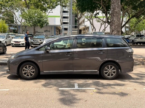 (RENT) TOYOTA WISH 1.8 CVT