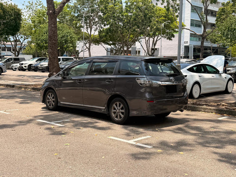 (RENT) TOYOTA WISH 1.8 CVT