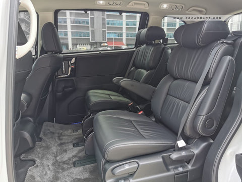 Honda Odyssey 2.4A EXV-S Sunroof