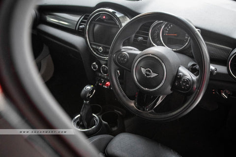MINI Cooper 1.5A 5DR