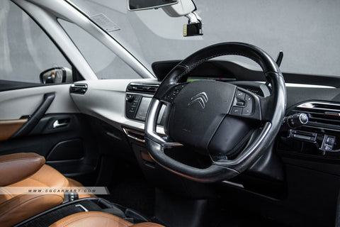Citroen Grand C4 Picasso Diesel 1.6A BlueHDi Panoramic Roof