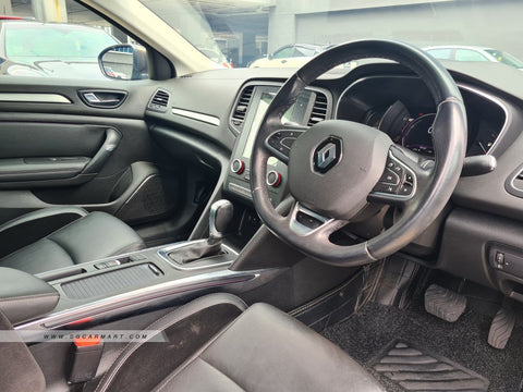 Renault Megane Sedan 1.2A Privilege TCe