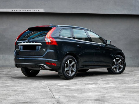 Volvo XC60 T5 R-Design Sunroof
