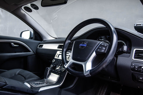 Volvo S80 2.5T (COE till 03/2025)