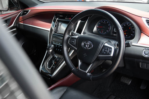 Toyota Harrier 2.0A Elegance