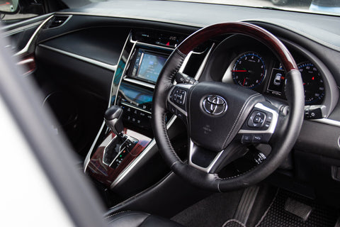 Toyota Harrier 2.0A Premium Panoramic Roof