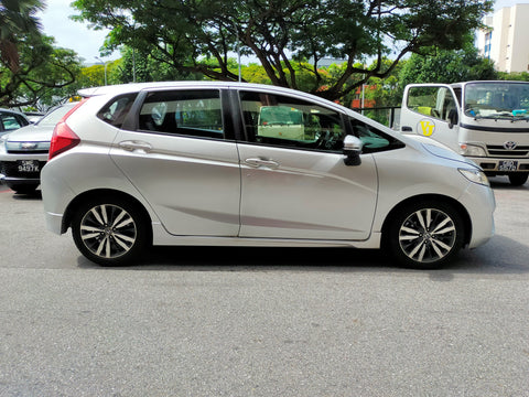 2016 USED HONDA JAZZ JHMGK5750GX202192 SLB982M