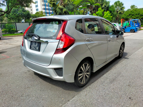 2016 USED HONDA JAZZ JHMGK5750GX202192 SLB982M