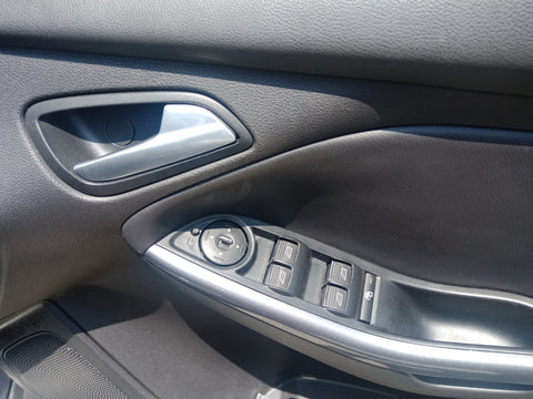 2012 USED FORD FOCUS WF0LXXGCBLCC01670 SKF7051U
