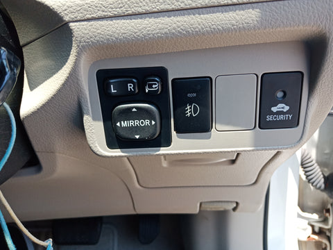 2012 USED TOYOTA COROLLA ALTIS ELEGANCE SMA389U