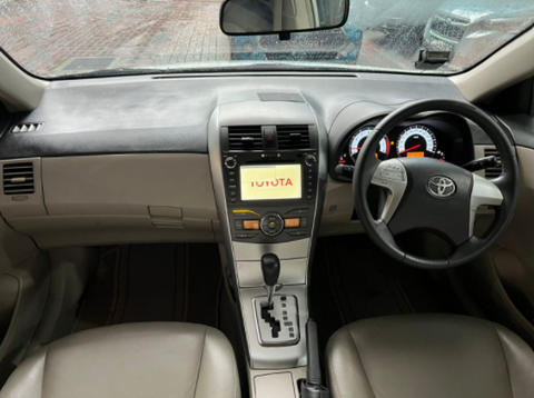 (RENT) Toyota Corolla Altis 1.6A