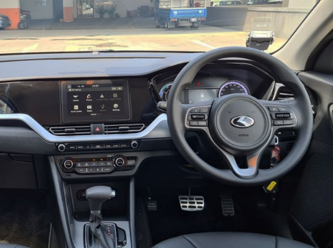 (LEASE) Kia Niro Hybrid 1.6A
