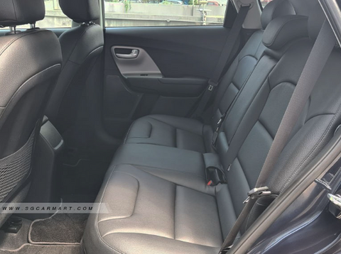 (LEASE) Kia Niro Hybrid 1.6A