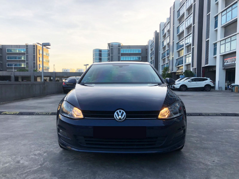 (RENT) Volkswagen Golf A7 1.4A TSI