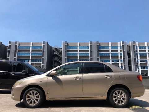 (RENT) Toyota Corolla Axio 1.5A X