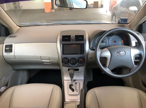 (RENT) Toyota Corolla Axio 1.5A X