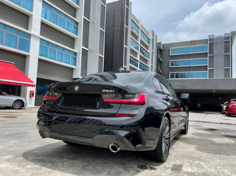 (LEASE) BMW 3 Series 320i 2.0A