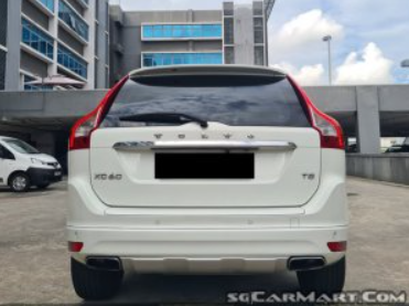 (LEASE) Volvo XC60 T5 2.0A