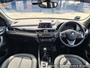 (LEASE) BMW X1 sDrive18i