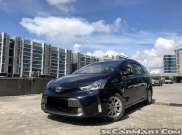 (LEASE) Toyota Prius Plus Hybrid
