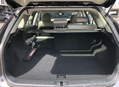 (RENT) Lexus RX270 Luxury Auto