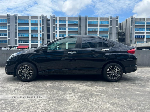 (LEASE) Honda Grace 1.5A LX CVT
