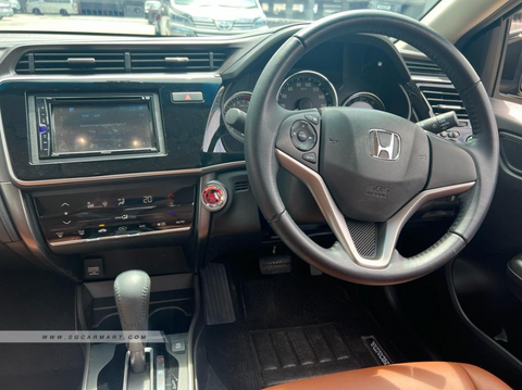 (LEASE) Honda Grace 1.5A LX CVT