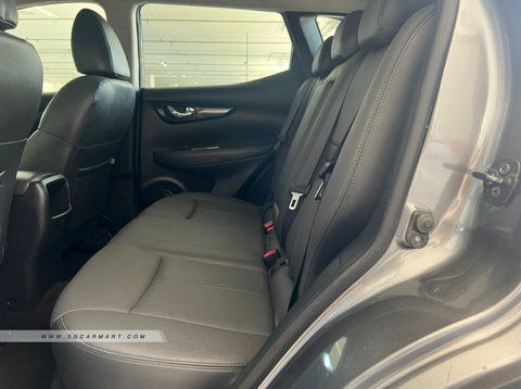 (LEASE) Nissan Qashqai 1.2 DIG-T