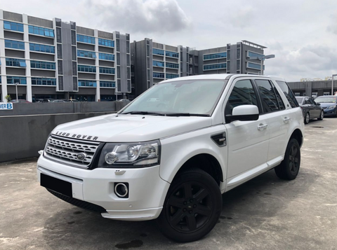 (RENT) Land Rover Freelander 2 2.0 I4 SE